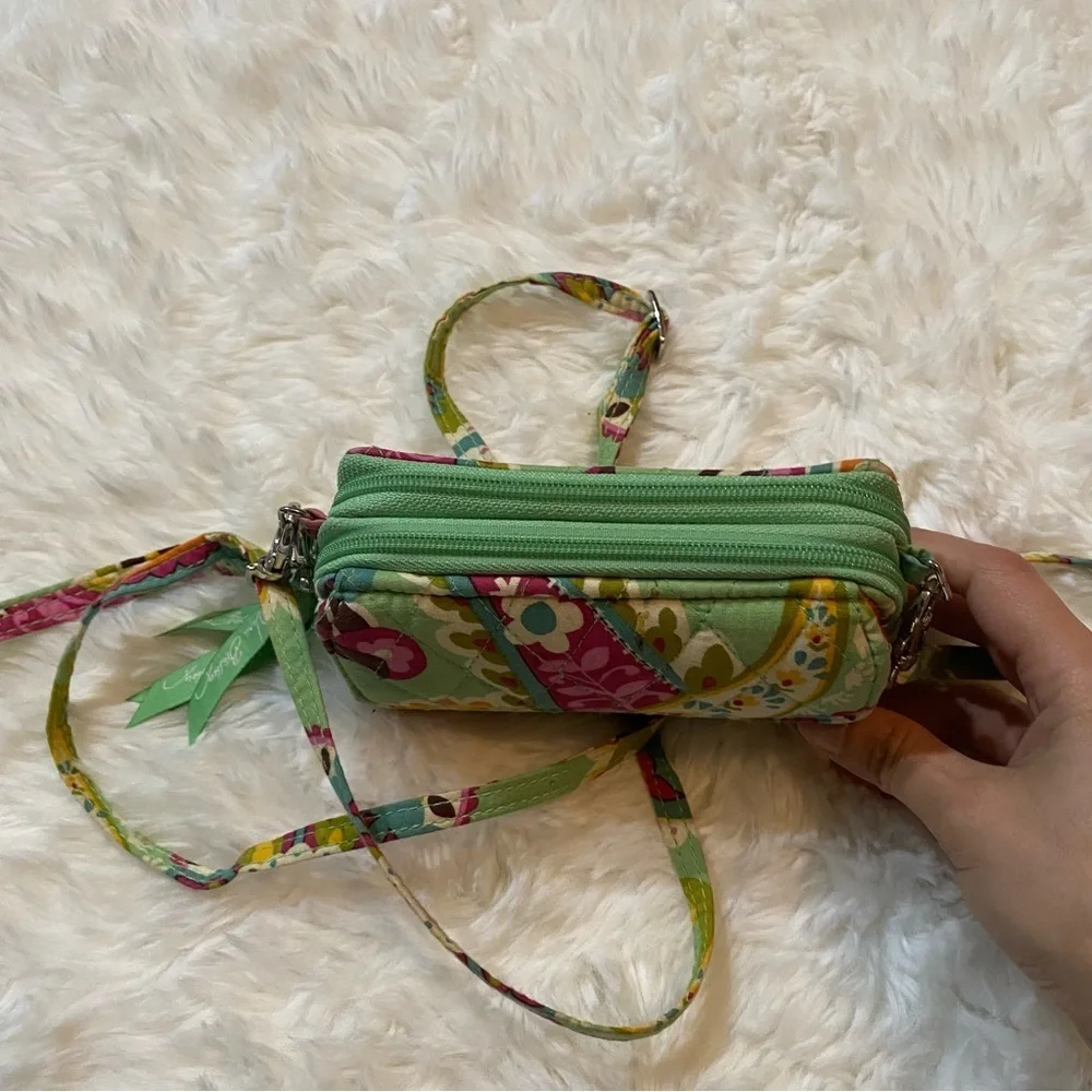 Vera Bradley Paisley Bifold Zipper Crossbody Wallet - Picture 6 of 7